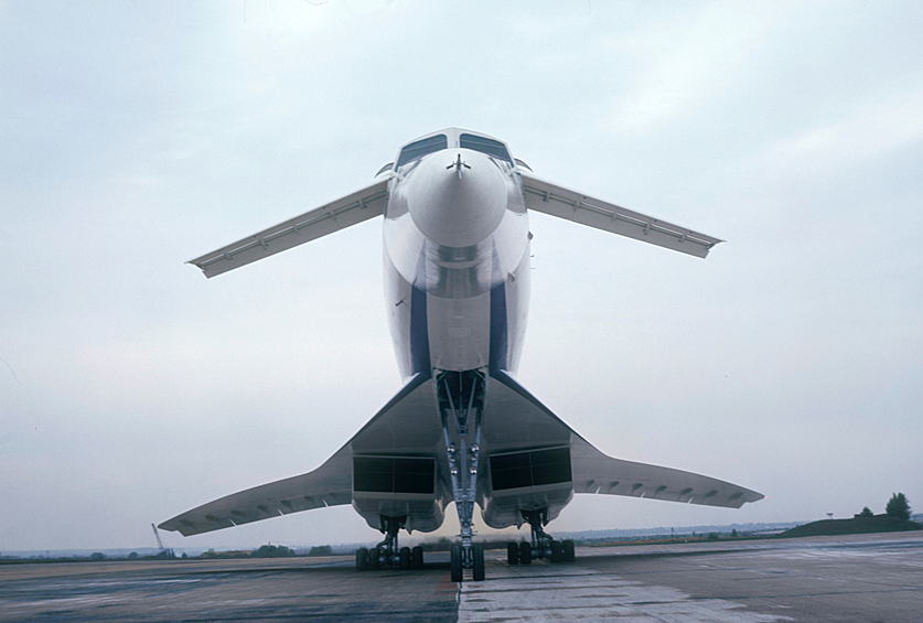 Самолет Ту-144 на старте, 1973 год