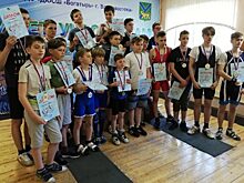 Юные тяжёлоатлеты Владивостока установили новые рекорды