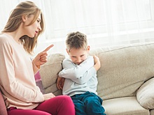 5 фраз родителей, которые травмируют ребенка