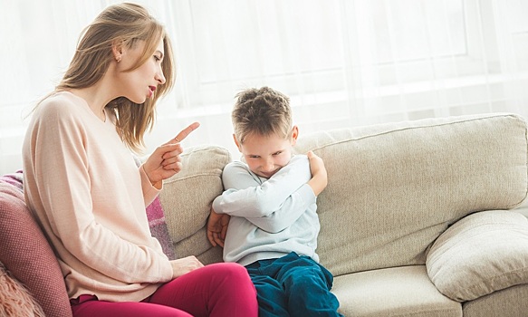 5 фраз родителей, которые травмируют ребенка
