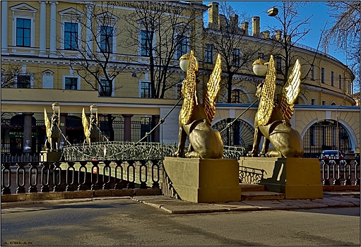 Назван самый страдающий от туристов памятник Петербурга