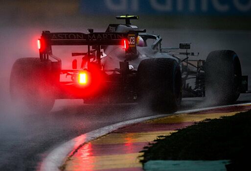 Герхард Бергер: Извините, но либо Формула 1 проводит дождевые гонки, либо нет