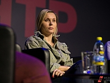 Свердловской актрисе Яне Трояновой грозит тюрьма: сравнила Россию с «изнасилованной бабой»