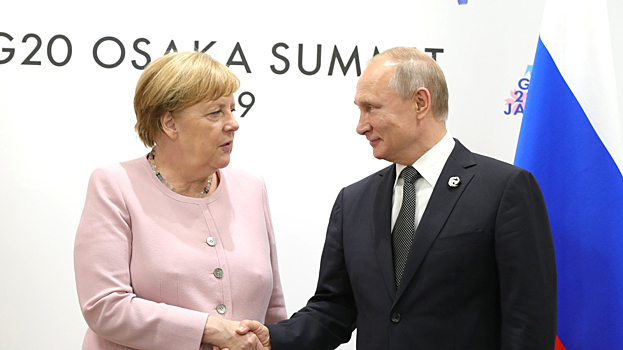 Меркель предложила главам ЕС встретиться с Путиным