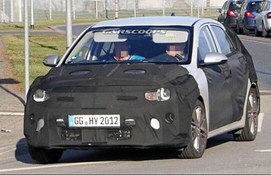 Kia Rio 2021 модельного года заметили на тестах