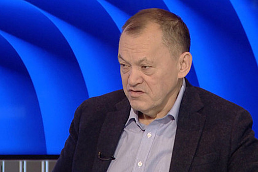 Депутат призвал россиян кланяться перед начальством