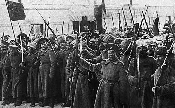 Почему в новых учебниках истории всё наоборот