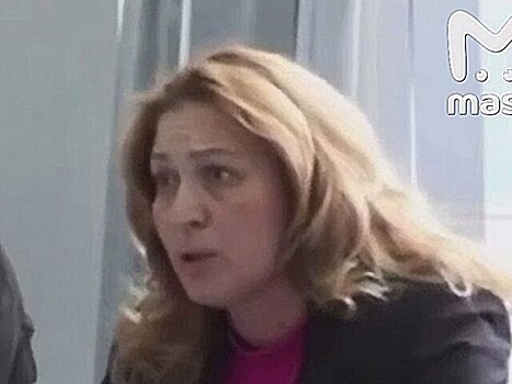 В Абхазии уволили чиновницу после скандального высказывания о туристах