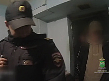 В Благовещенске ночью в общежитии задержали гражданина, который пытался на кухне сварить гашишное масло