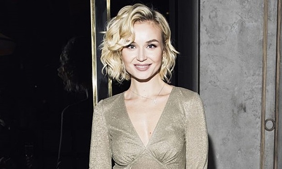 Фанатов возмутила фигура Полины Гагариной на фото в купальнике: Внешний вид: Цен