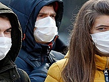 Врач Тимаков: одноразовые маски не спасут от заражения «кракеном»