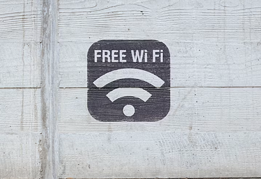 Почему опасно подключаться к бесплатным Wi-Fi сетям