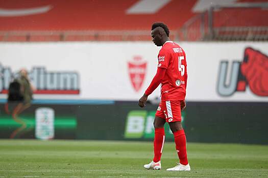 ​Балотелли выхлестнул эмоции после замены