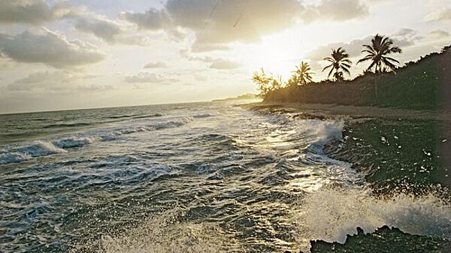 Bloomberg узнало о потерявшем управление в Средиземном море нефтетанкере