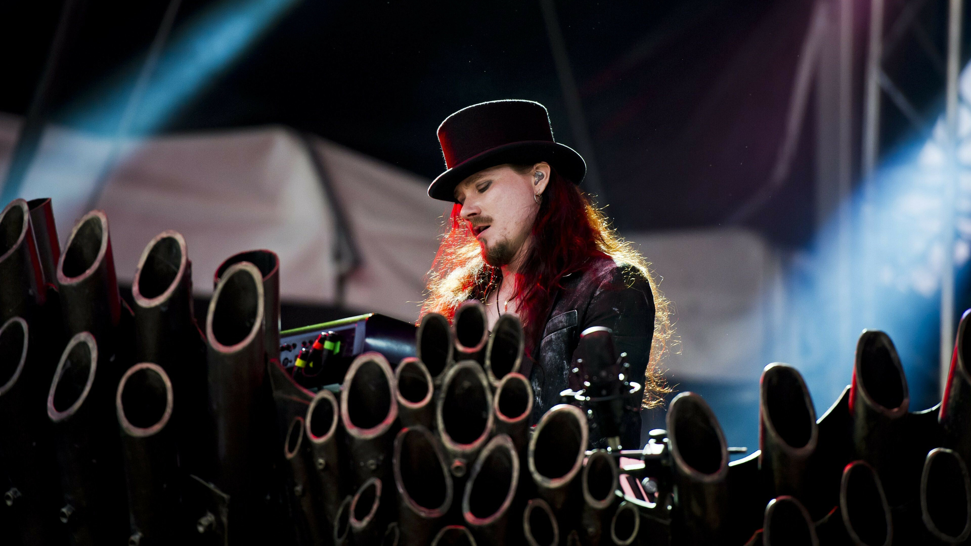 Туомас Холопайнен