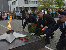 Сотрудники полиции и общественники Самарской области присоединились к мемориальным мероприятиям, посвященным Дню памяти и скорби