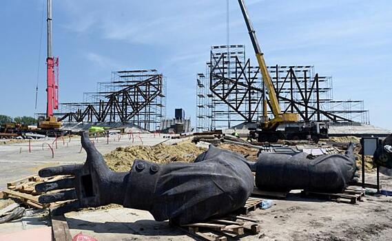 Курский губернатор вновь пообещал, что мемориальный комплекс в Поныровском районе будет готов к середине августа