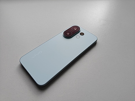 Мини-величие: обзор смартфона vivo X200 FE