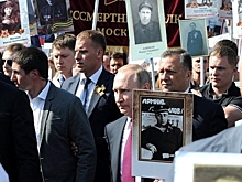 Сооснователю "Бессмертного полка" сломали руку во время беспричинного задержания