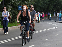 В Москве предложили ввести минимальную дистанцию при обгоне велосипеда
