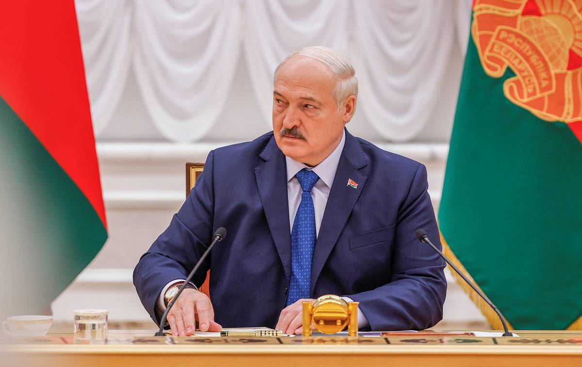 Лукашенко обратился к народам соседних стран и пожелал им добра и мира