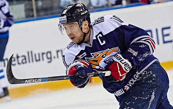 Зарипов повторил рекорд Дадонова по количеству голов в одном плей-офф КХЛ