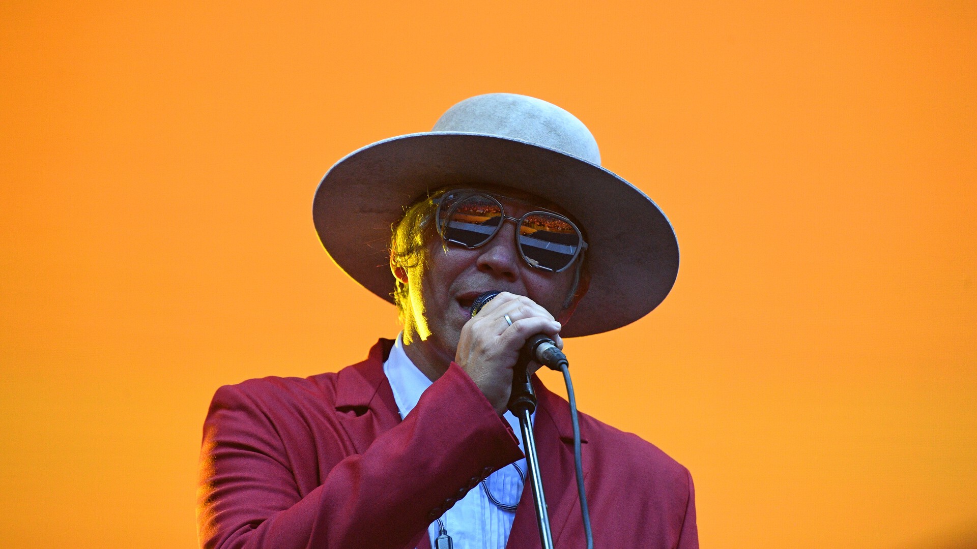 Рост&nbsp; доходов и жизнь за границей: чем занят Лагутенко