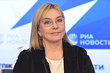 Телеведущая Арина Шарапова проголосовала на выборах в онлайн-формате