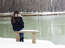 Названы периоды в жизни, когда человек наиболее одинок