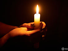 Несколько взрослых и ребенок погибли при столкновении грузовиков с легковушкой под Саратовом