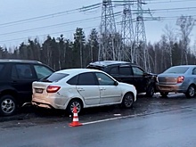 Авария с участием четырех машин произошла в Дзержинске