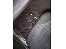 Не дышите на него, пока он ездит: жителей Новочеркасска расстроило состояние автобуса