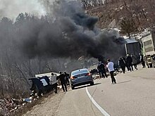 Два грузовика столкнулись на федеральной трассе в Приамурье