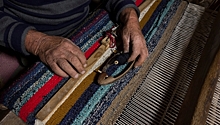 В Дагестане открыли хостел, где постояльцы могут ткать ковры