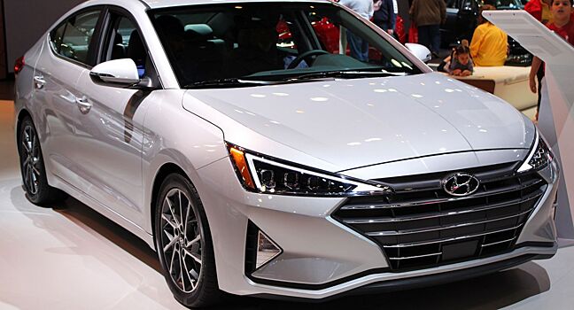 Hyundai Elantra 2020 — самый доступный автомобиль для аренды в апреле