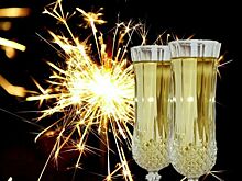 Дума приняла закон о снижении акцизов на российские игристые вина и о спецмарках на табак