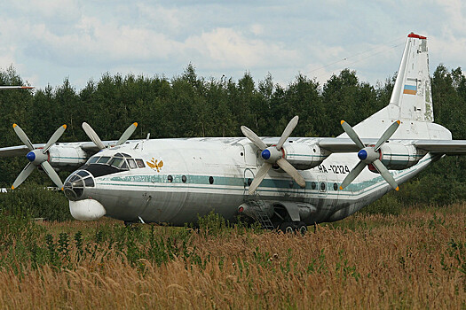 Куда летел военный самолет-призрак Ан-12