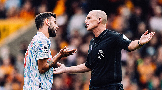 Бруну о спорах с судьями: «Все в АПЛ делают это – Заа, Фернандиньо, Бернарду. Я хочу, чтобы арбитр ощущал мое давление»