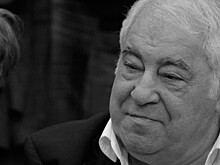 Матыцин и губернатор Красноярского края открыли международный турнир по вольной борьбе