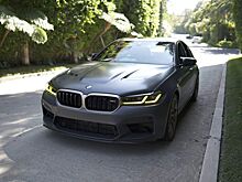 Один из автолюбителей уже продает свой BMW M5 CS 1 из 1000 на биткойнах