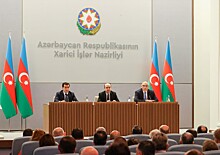 В Азербайджане потеряли интерес к Зангезурскому коридору через Армению