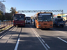 Пассажиры пострадали при столкновении трёх автобусов