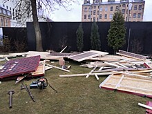 Рождественскую ярмарку на Новгородской улице снесли по решению Смольного