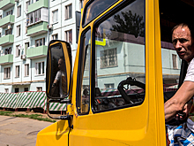 «Любимый средний класс так же бил витрины»