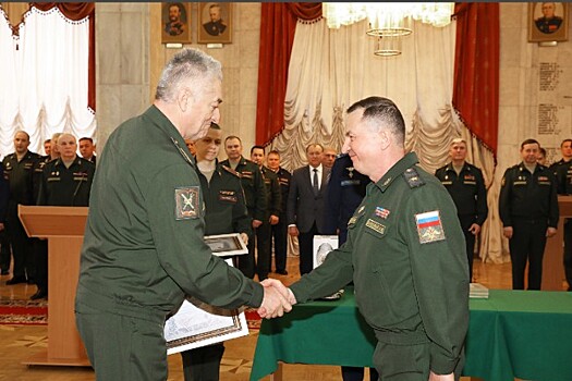 Сотрудники Академии Генштаба получили награды за активное участие в военно-патриотической работе