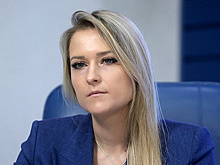 Депутат Лантратова попросила Кравцова продлить школьные каникулы до 16 января
