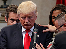 Отвлекающая война: что спасет Трампа от импичмента