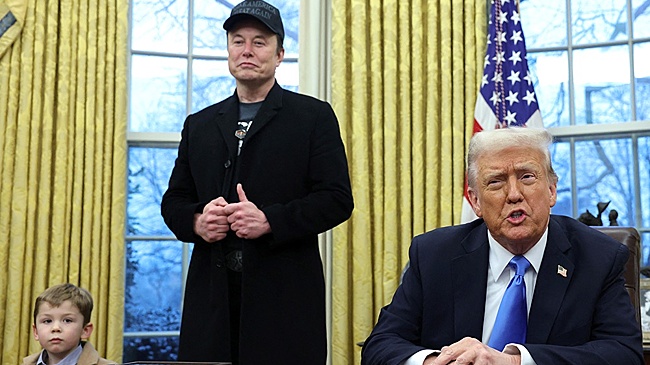 Табачок врозь: Почему Маск считает, что Трамп его предал, и как решил отомстить