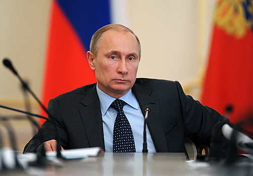 Путин подписал закон о всероссийской минуте молчания