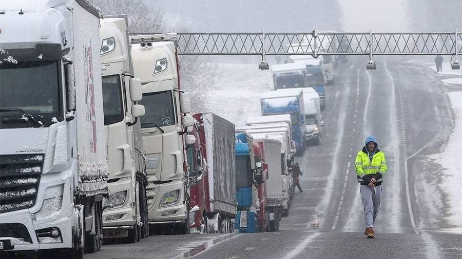 Польша закрыла для белорусских грузовиков последний работающий КПП